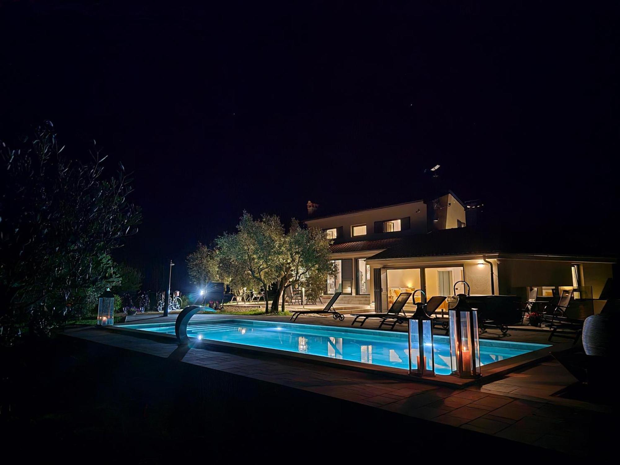 Olive Garden Paradise With Swimming Pool - New!!!